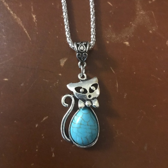 Jewelry - Silver Metal Cat Charm Necklace